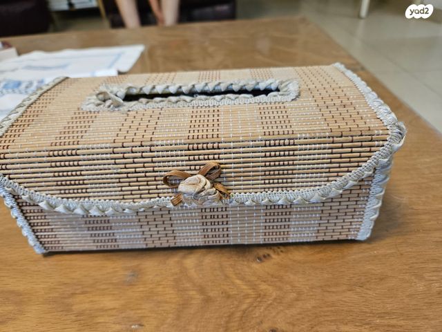 סלים מפלסטיק / קש