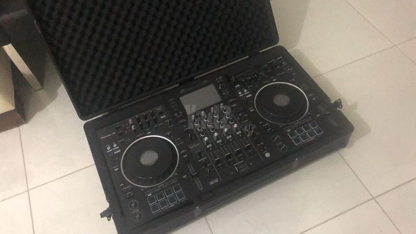 קונטרולר XDJ-XZ