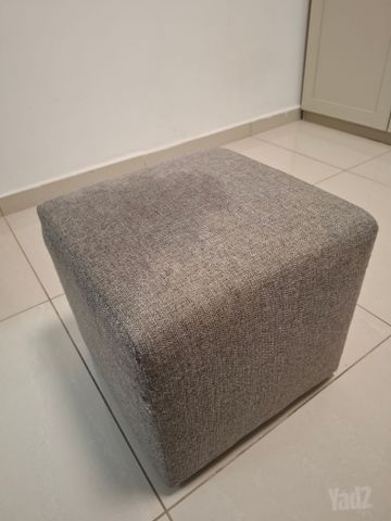 הדום אפור