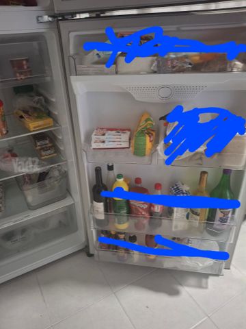 מקרר למכירה