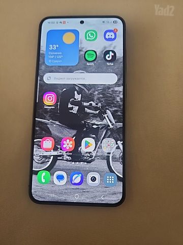Samsung S24