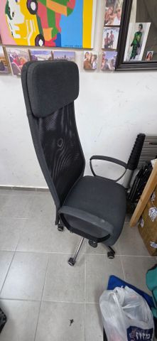 כיסא מנהלים