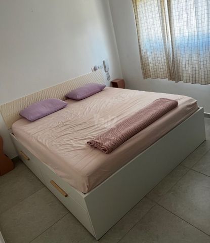 מיטת איקאה Brimnes 180/200