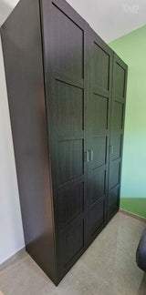 ארון בגדים