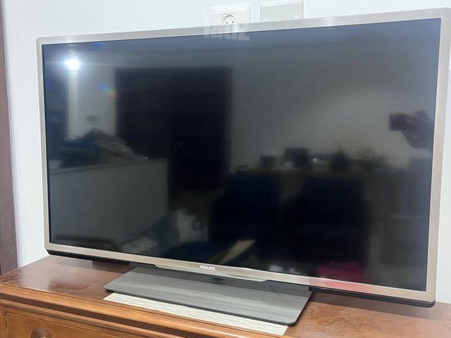 טלוויזית philips