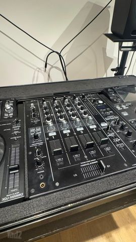 Pioneer DJM-750MK2