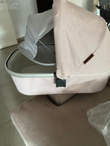 אמבטיה של Uppababy