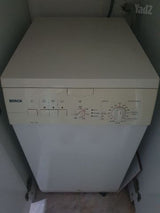 מכונת כביסה BOSCH.