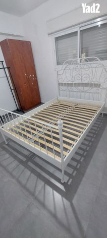 בסיס מיטה 140 * 200
