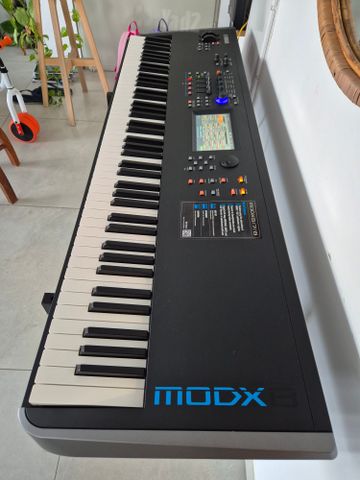 סינטיסייזר Yamaha MODX8