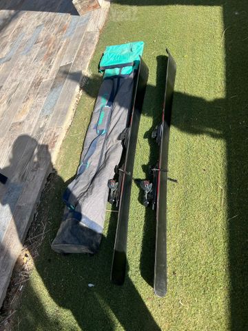 מגלשי Salomon 151 + תיק