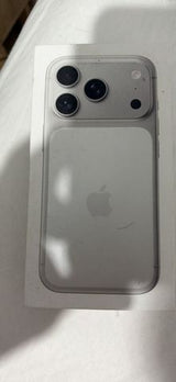 iPhone 17  pro 256