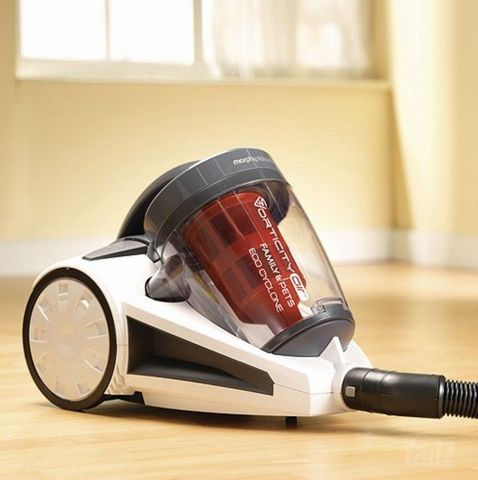 שואב אבק חזק Morphy Richards