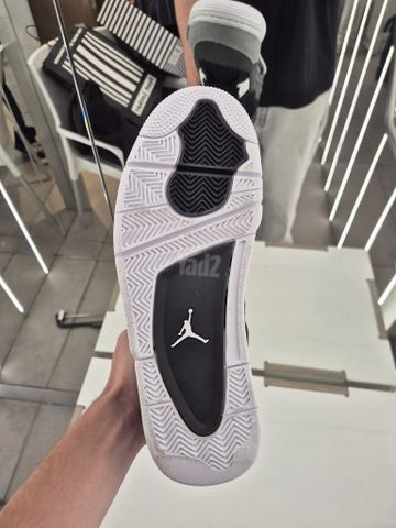 Jordan 4 fear 2024