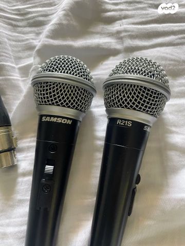 2 מיקרופונים samson