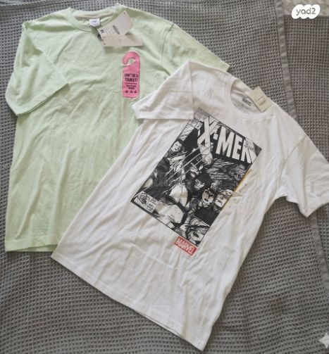 2 חולצת טי גבר Marvel / Zara
