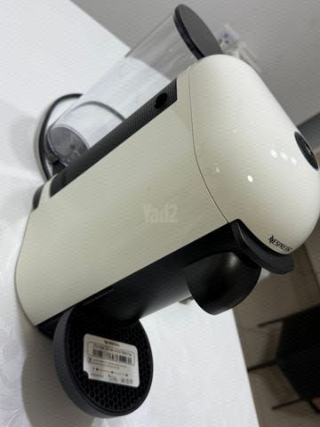 NESPRESSO VertuoPlus GBC2