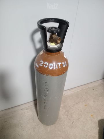 מיכל הליום