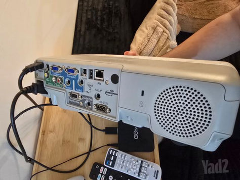 מקרן epson
