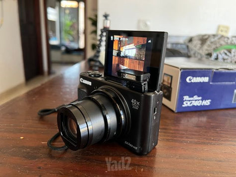 מצלמת Canon 740SX