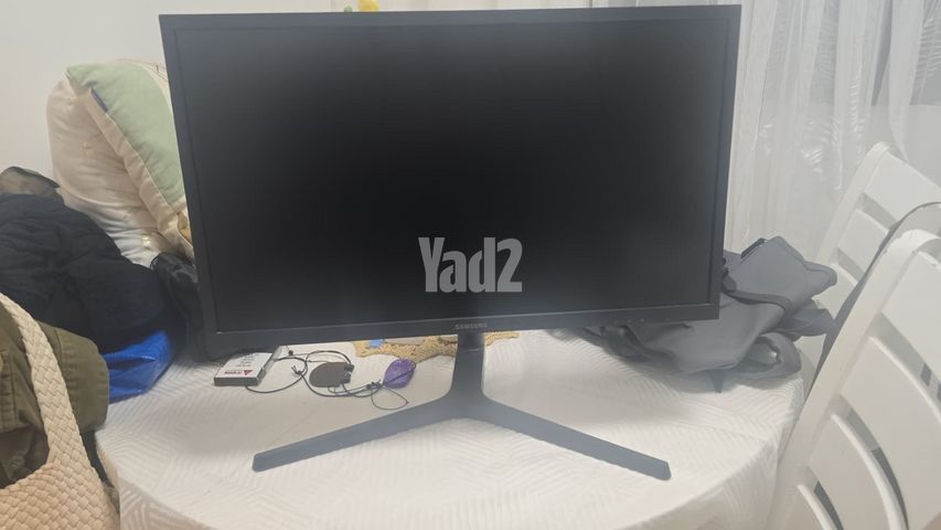 מסך SAMSUNG 24"