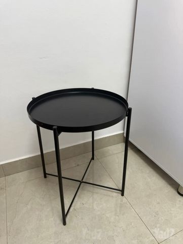 שולחן קפה ממתכת שחור