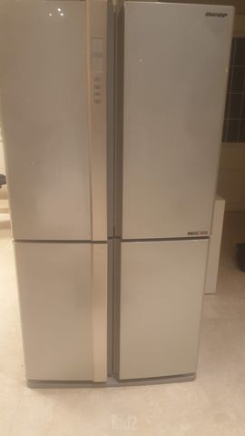 מקרר שארפ SHARP SJ8520
