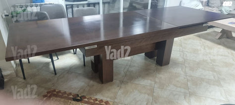 שולחן פינת אוכל גדול