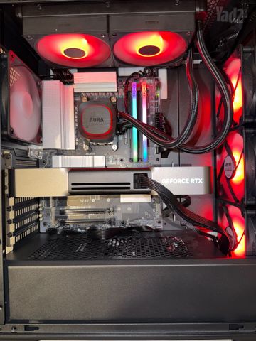 9800X3D /  5080 founder’s