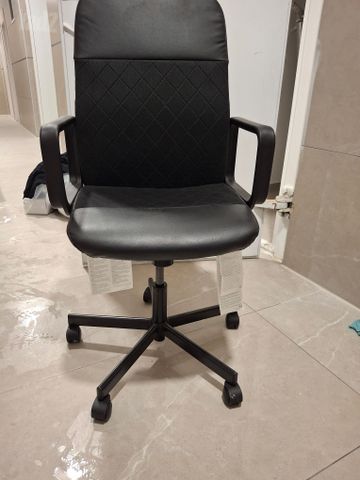 כסא משרדי