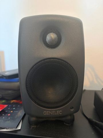 מוניטורים genelec