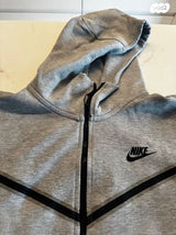 Nike Tech Fleece Windrunner