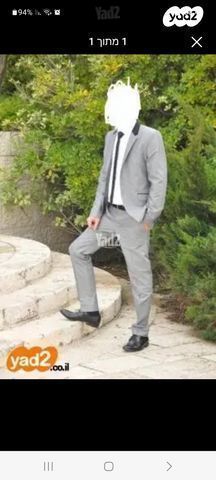 חליפה גבר מחויט..