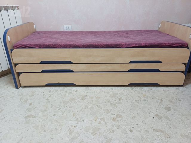 מיטת נוער