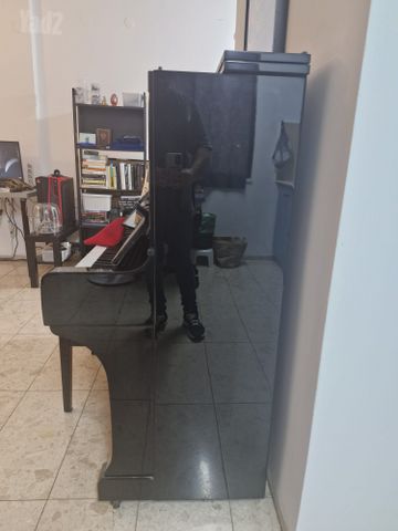 פסנתר Kawai Bl61