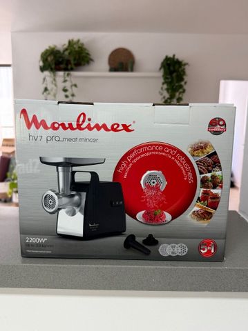 מטחנת בשר Moulinex HV7