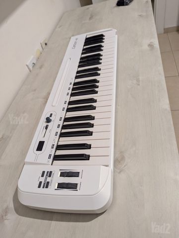 קלידים samson carbon 49 כחדש