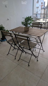 שולחן עץ