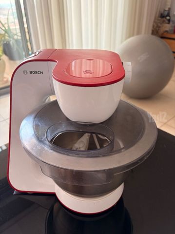 מיקסר bosch כמו חדש