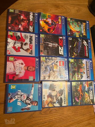 PS4 + 2 שלטים + 12 משחקים 🎮