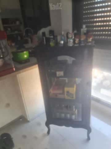 שידת וינטג מעץ
