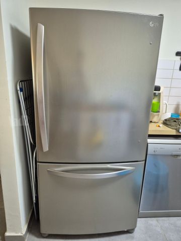 מקרר LG