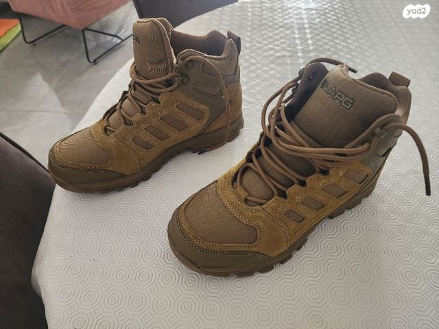 נעליים טקטיות