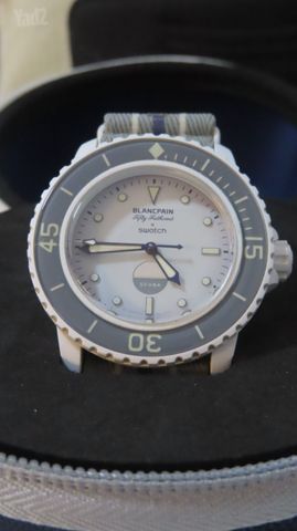 שעון  SWATCH BLANCPAIN