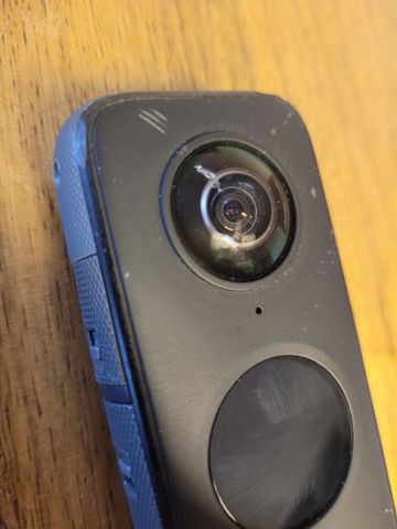 מצלמת insta360 one x2