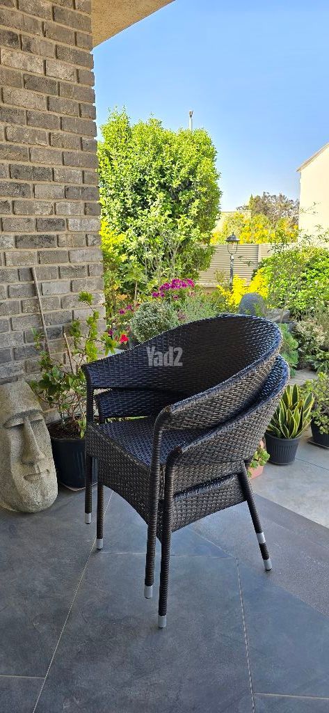 כורסאות חוץ חדשות