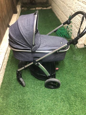 עגלה תינוק
