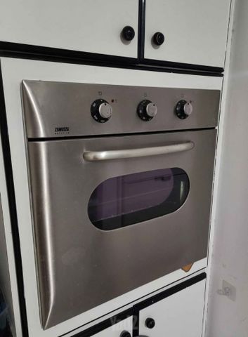 תנור zanussi