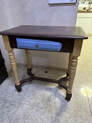 שולחן וינטג׳