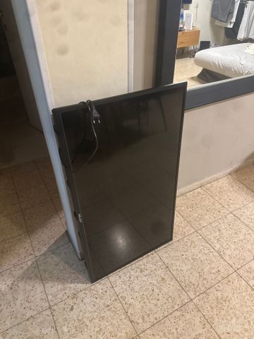 טלוו